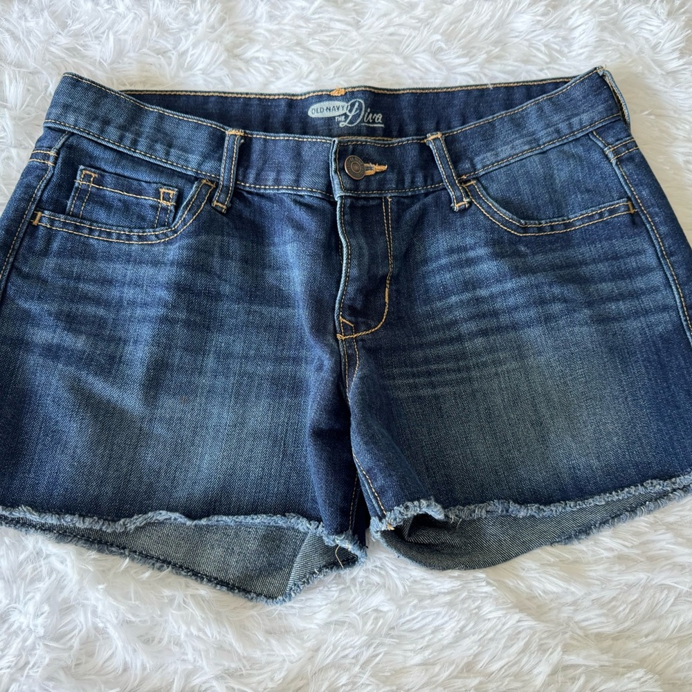 OLD NAVY Diva Dark Blue Denim Cut Off Look Shorts with Pockets Women’s Size 6‎